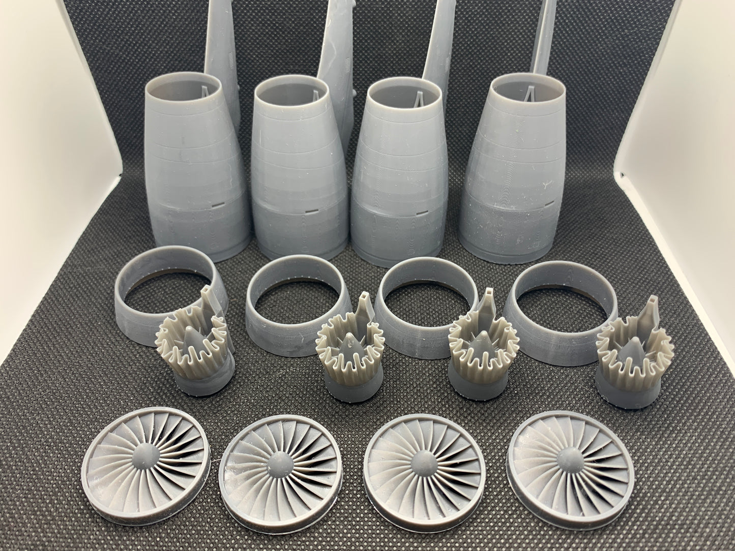 1:72 747-400 RB211-524H Engine Set