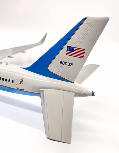 1:72 USAF C-32A